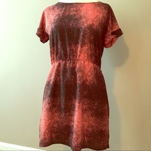 Glam Abstract Print Knee Length Dress Medium